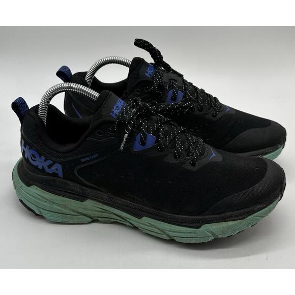 HOKA One One Challenger ATR 6 Wmns Running Shoe Sz 9.5B Used, See Pics For Flaws - Picture 2 of 11